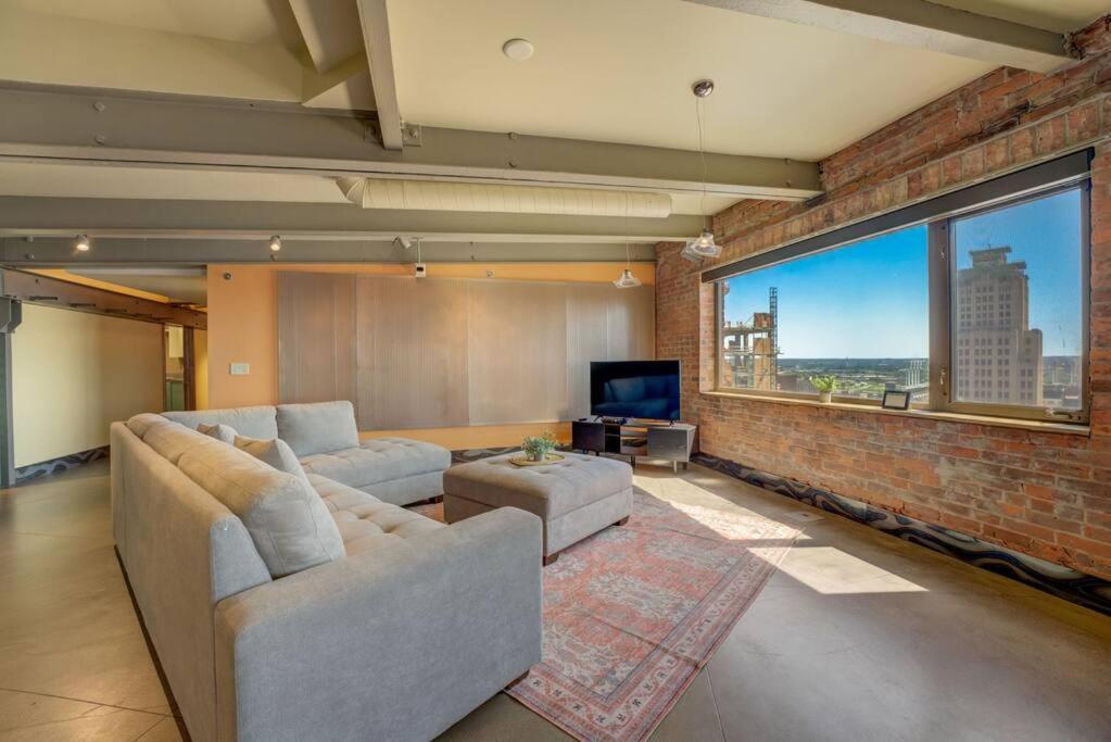 1600 Kcm Penthouse Apartment Cleveland Exteriér fotografie